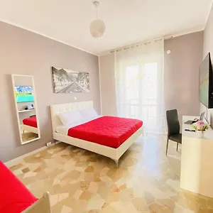 https://milano-relax-family-house.italymilanhotels.net