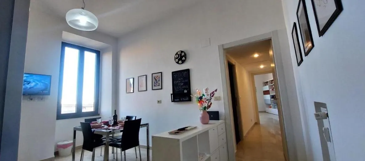 Casa Linda Apartment Rome 0*,  Italy